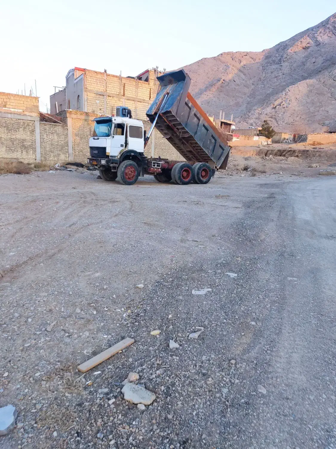 ایویکو ۳۳۰|خودرو سنگین|فرخشهر, |دیوار