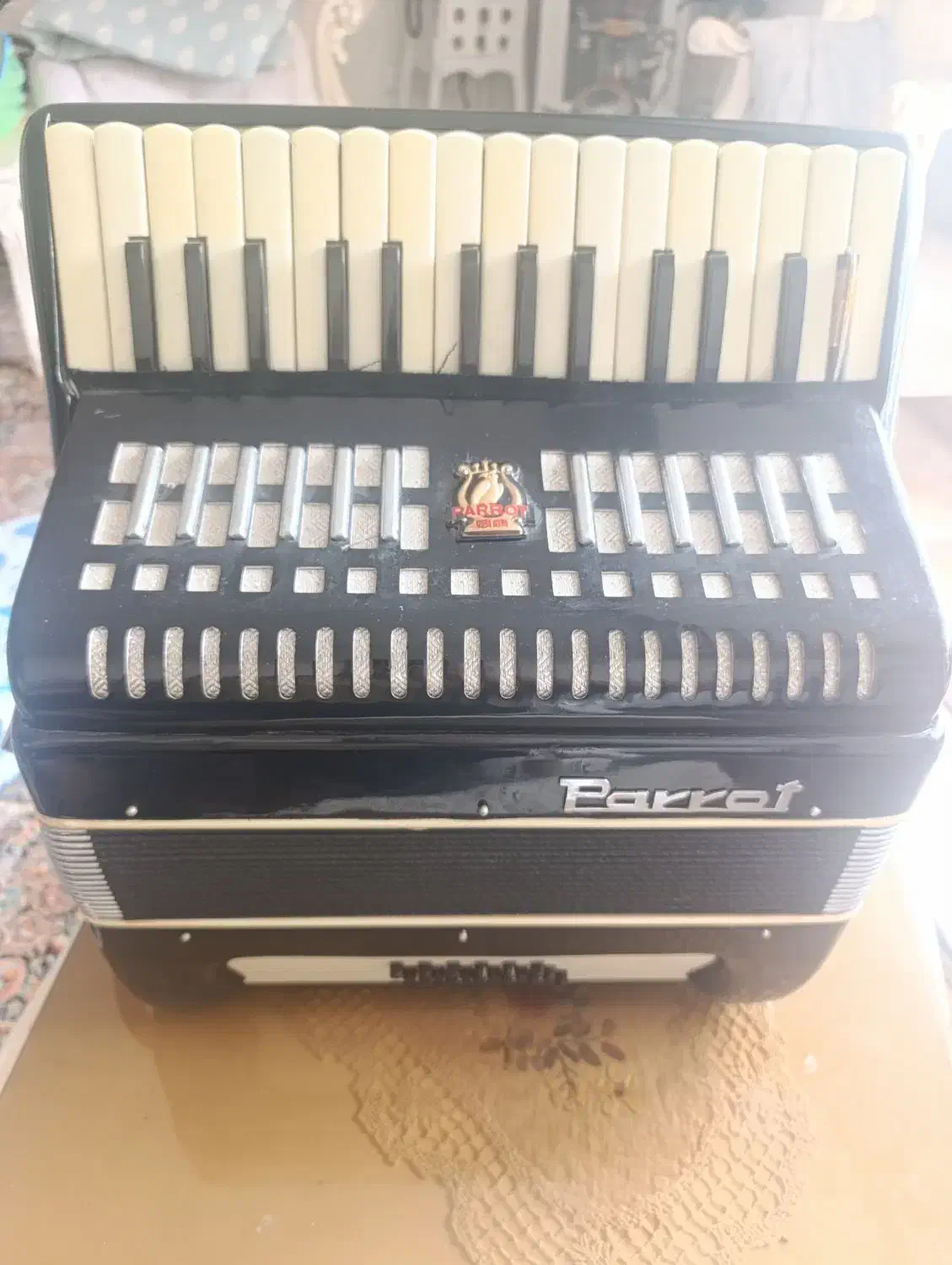 ارکاردون|پیانو، کیبورد، آکاردئون|فولادشهر, C7|دیوار