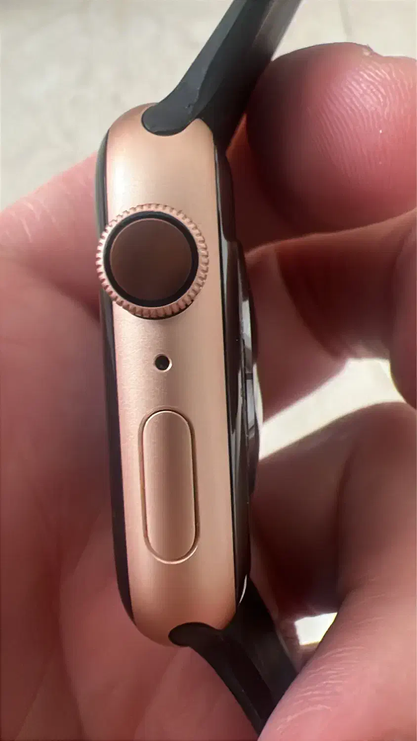 اپل واچ سری ۴در حد نوی نو ۴۴mm|لوازم جانبی موبایل و تبلت|شهریار, شهریار|دیوار