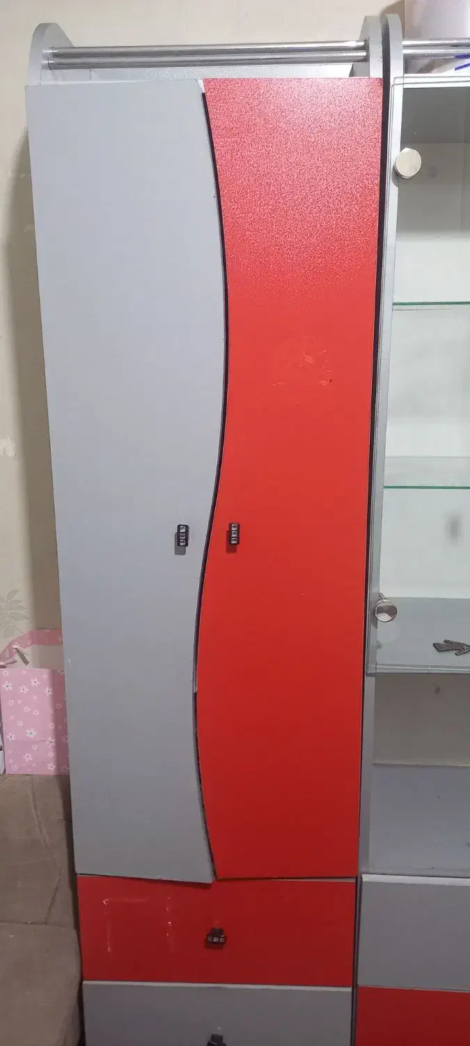 کمد کودک سالم بدون ایراد|جاکفشی، کمد، دراور|تبریز, |دیوار