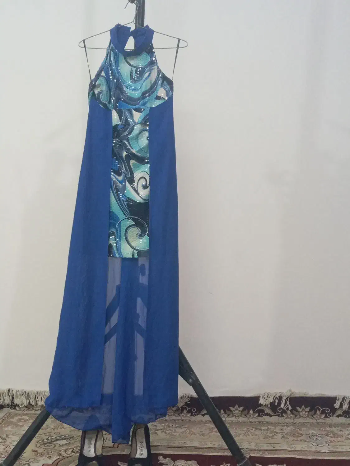 لباس مجلسی|لباس|شیروان (خراسان), |دیوار
