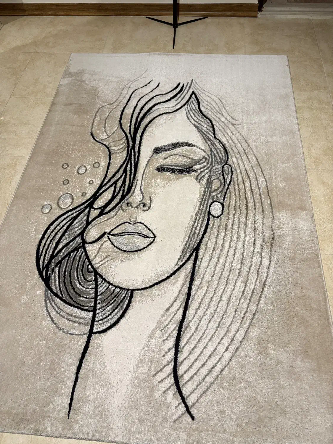 فرش چهار متری|فرش|قم, بنیاد|دیوار