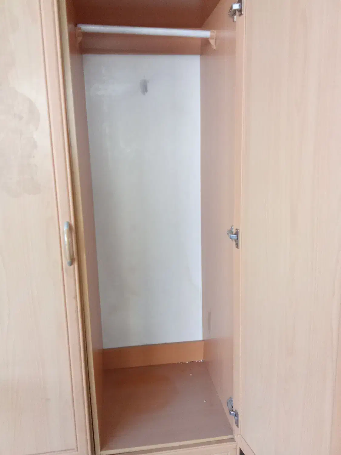 کمد لباس|جاکفشی، کمد، دراور|شیروان (خراسان), |دیوار