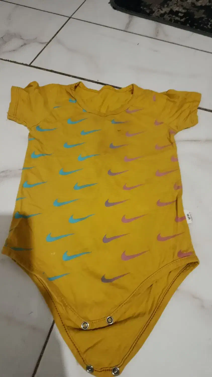 سرهمی بچه با قیمت مناسب|کفش و لباس بچه|گرگان, |دیوار