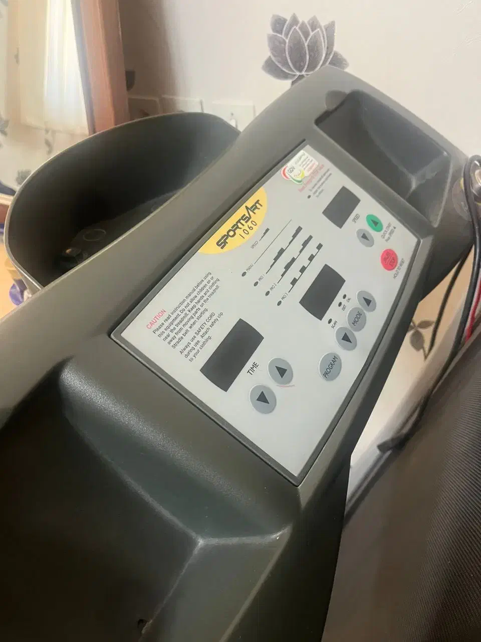 فروش دستگاه تردمیل|تجهیزات ورزشی|اردکان, |دیوار