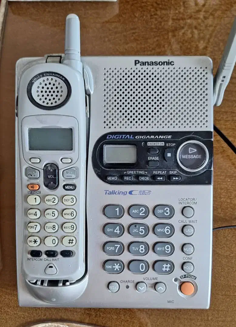 تلفن پاناسونیک|تلفن رومیزی|تهران, نیروی هوایی (پیروزی)|دیوار