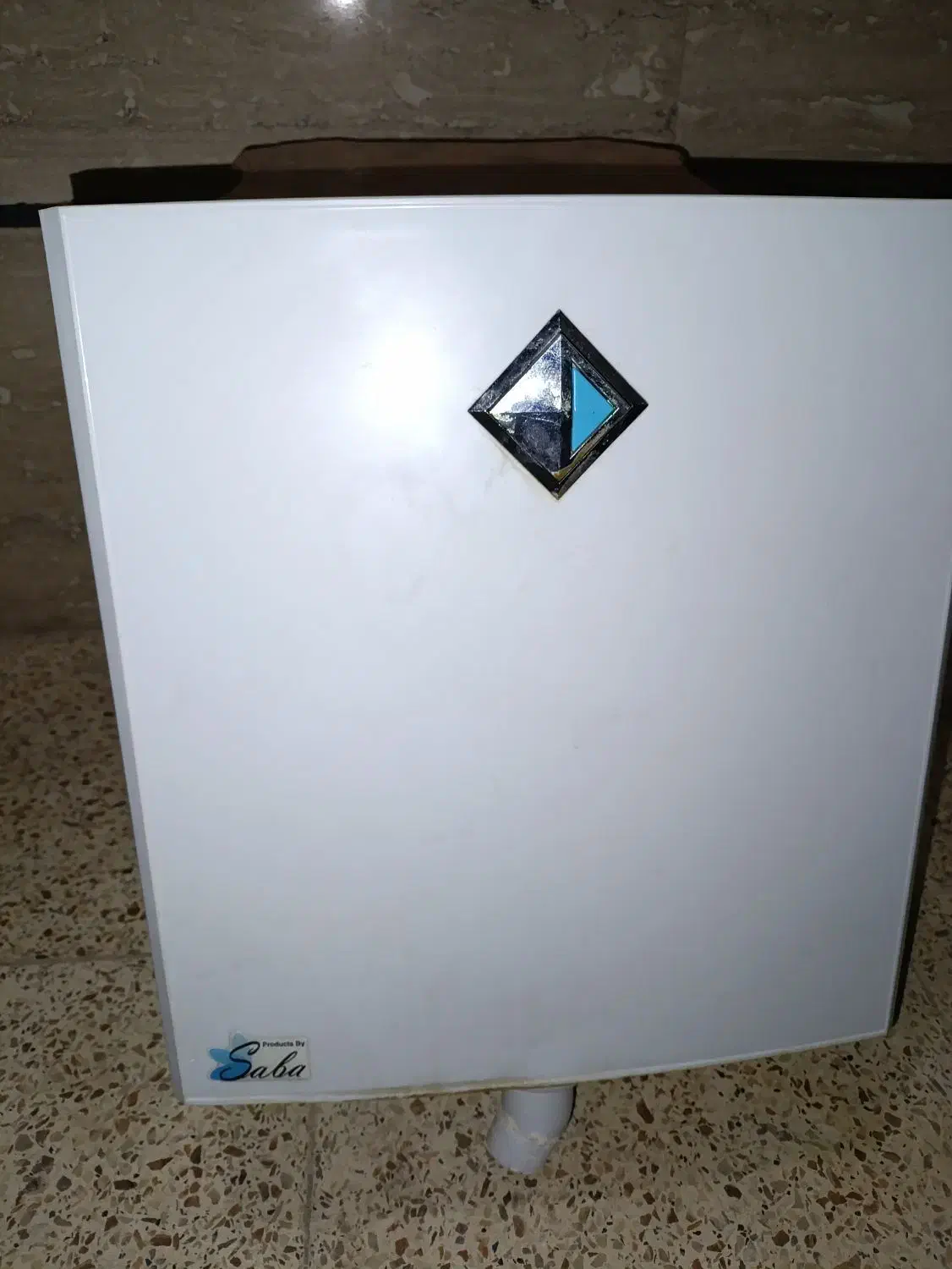 فلاش تانک یا سیفون بطری|لوازم سرویس بهداشتی|داراب, |دیوار