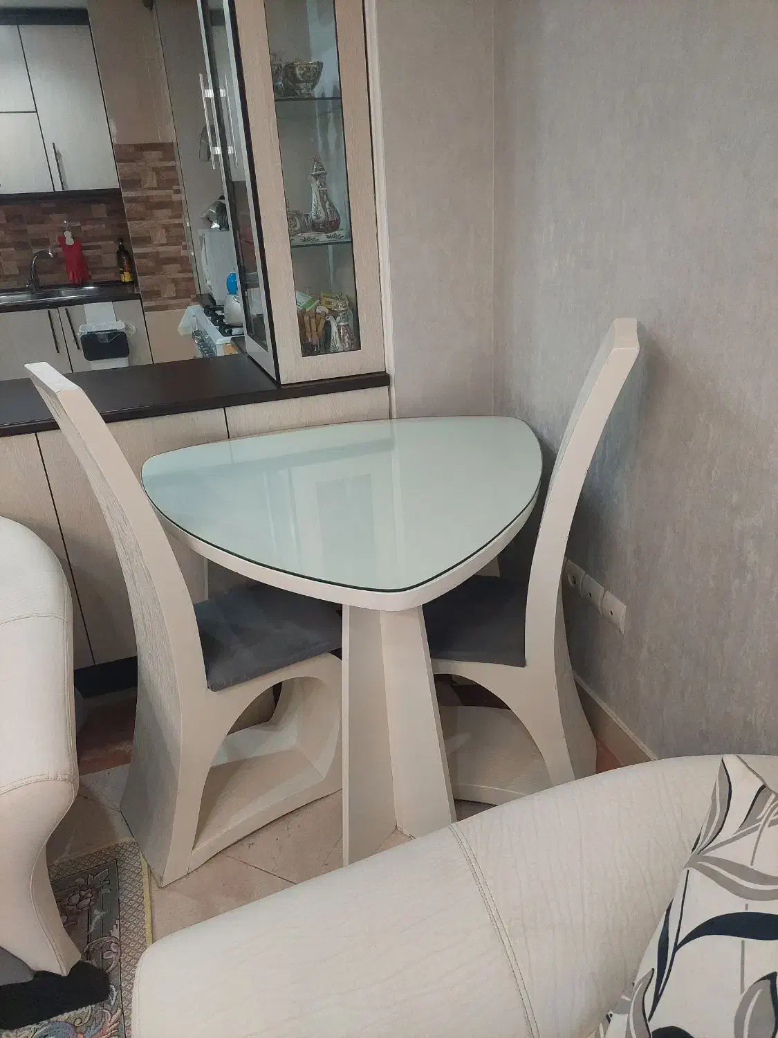 میزنهارخوری|میز و صندلی غذاخوری|تهران, گلستان (شهرک راه آهن)|دیوار