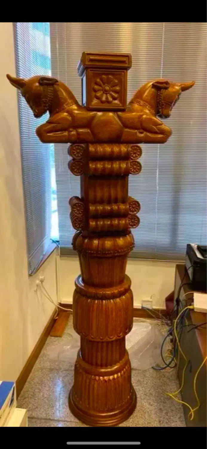 دو عدد مبل هخامنشی عتیقه|مبلمان خانگی و میز عسلی|تهران, قلهک|دیوار