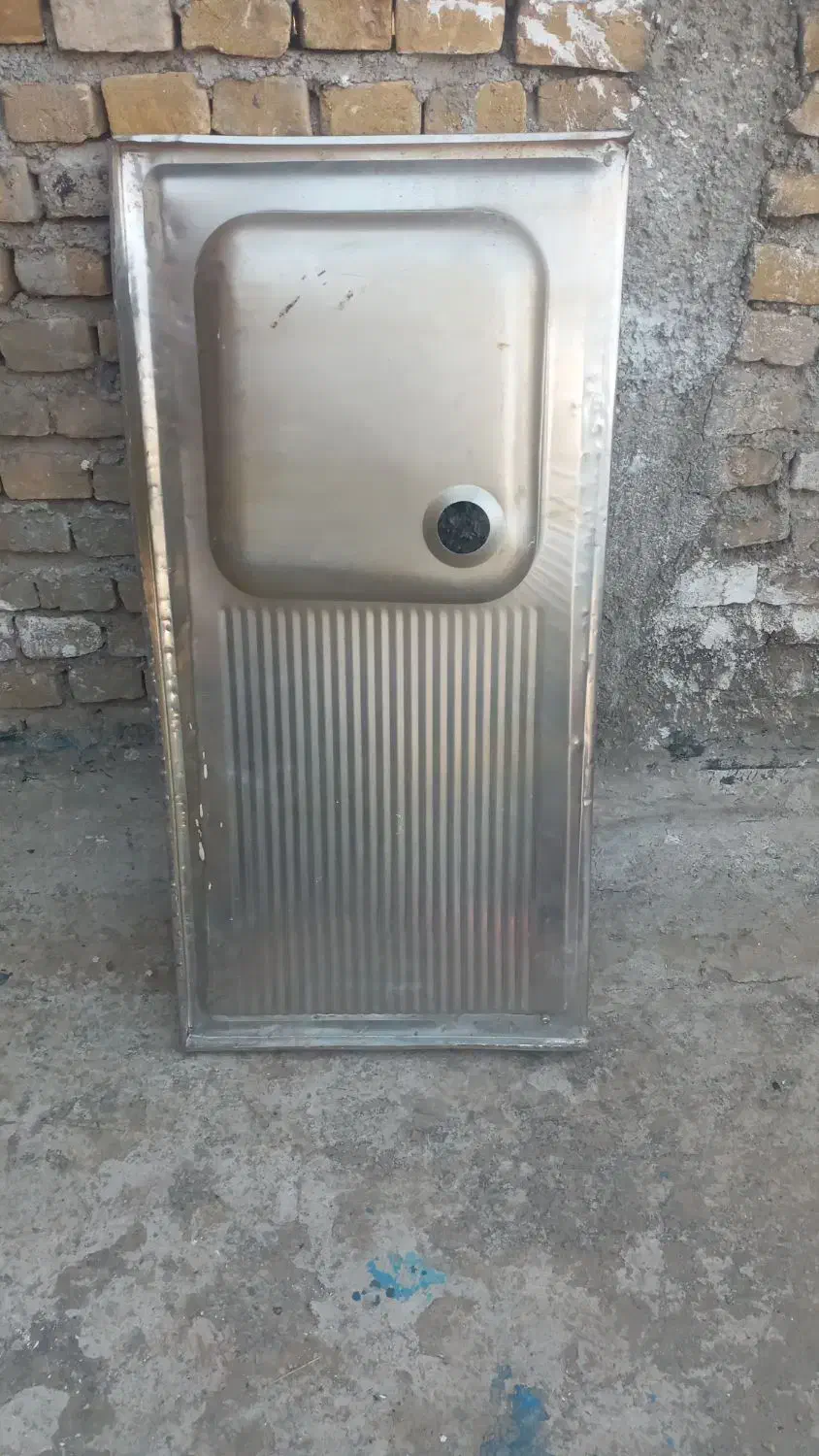 سینگ|آب‌چکان و نظم‌دهنده ظروف|سبزوار, شرق کال عیدگاه|دیوار