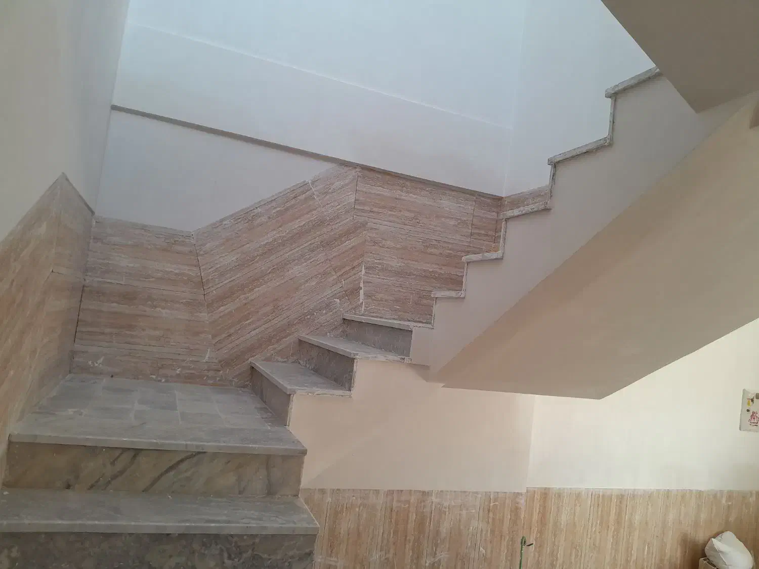 ویلایی رباط سرخ|فروش خانه و ویلا|گلپایگان, |دیوار