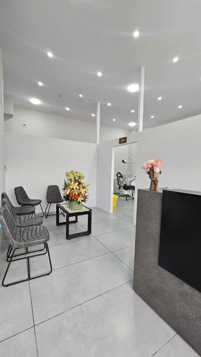 دندانپزشکی تخصصی دکتر نگار افشاری|خدمات آرایشگری و زیبایی|پردیس, فاز ۱۱|دیوار