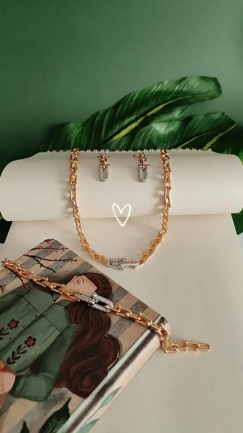 ست تیفانی مشابه طلا با نگین های ظریف|جواهرات|قزوین, |دیوار