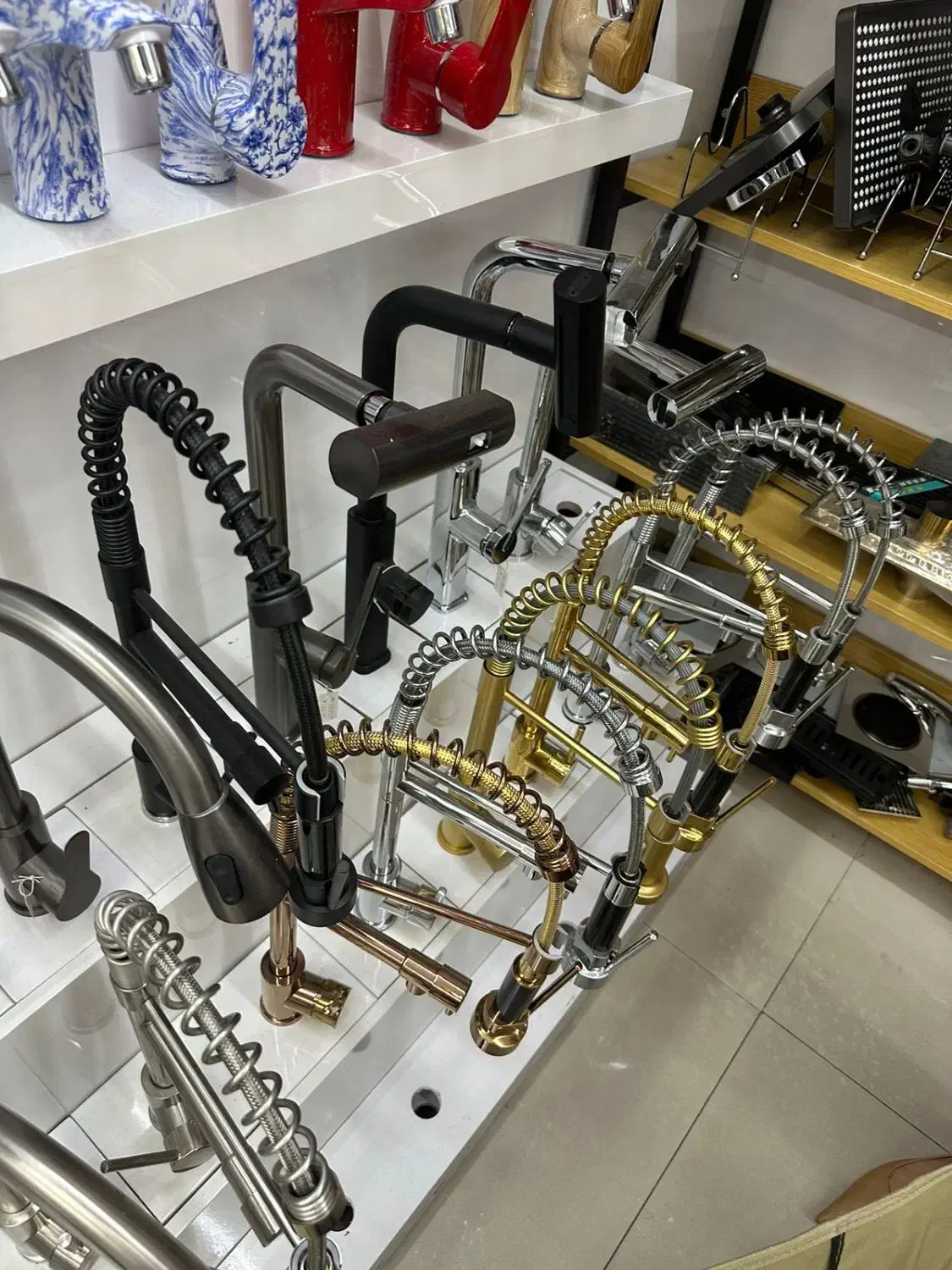 استخدام|استخدام خدمات فروشگاه و رستوران|چابهار, |دیوار