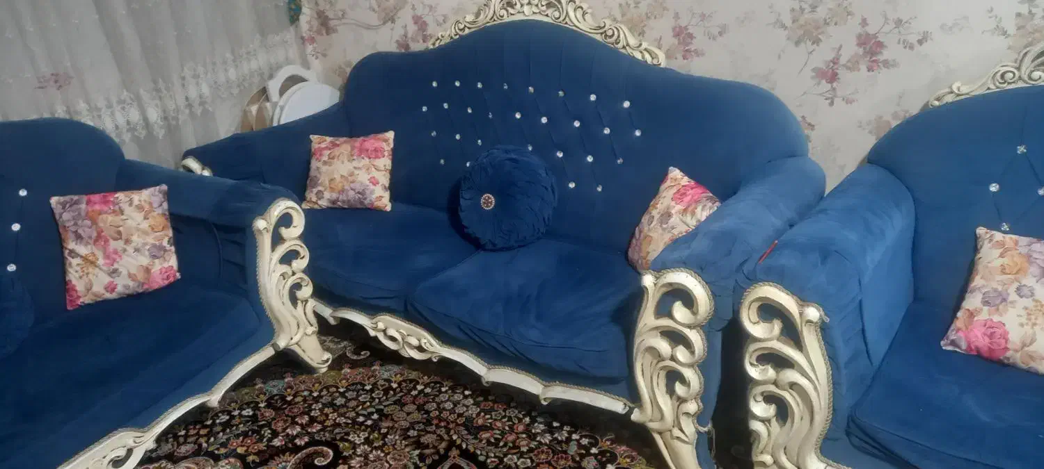 مبل ۷نفره|مبلمان خانگی و میز عسلی|کرج, پیشاهنگی|دیوار