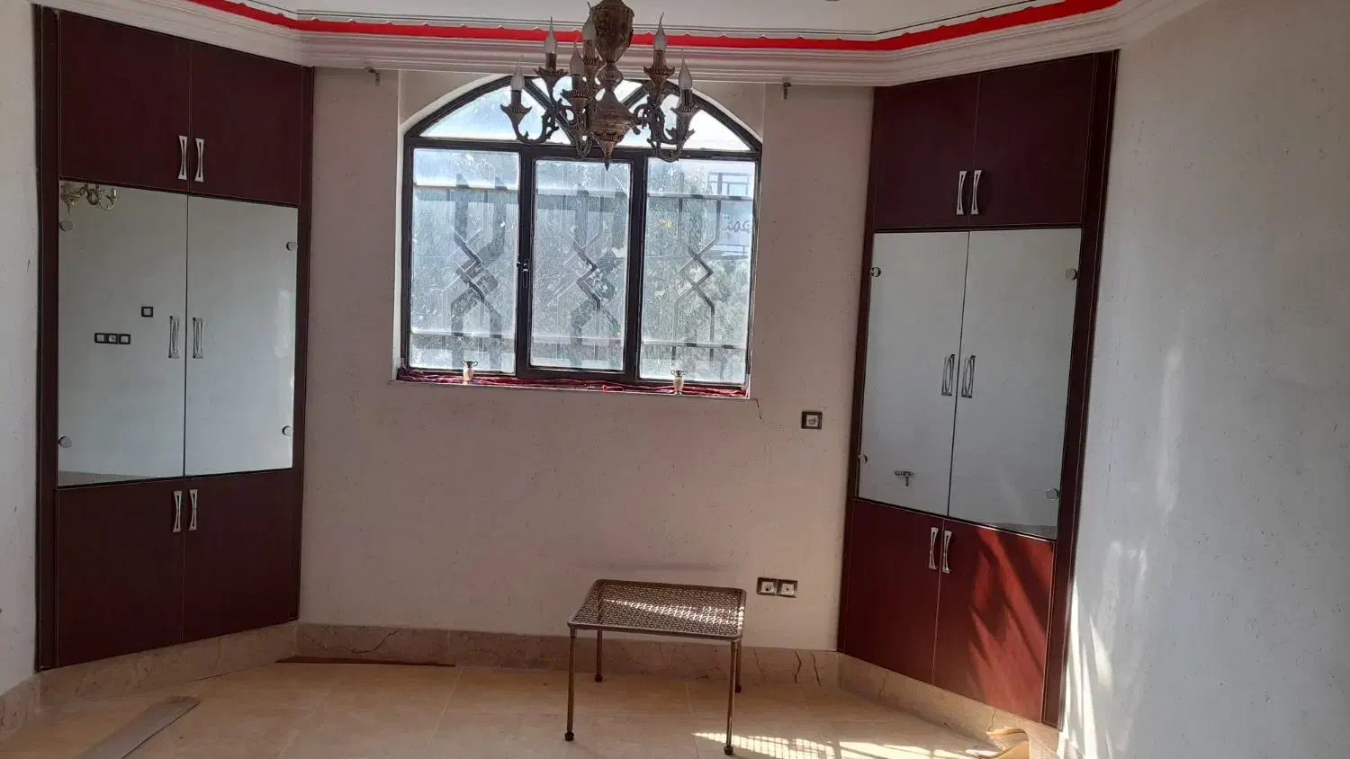 اجاره سوییت ۳۰ متری|اجارهٔ دفتر کار، اتاق اداری، مطب|تیران, |دیوار