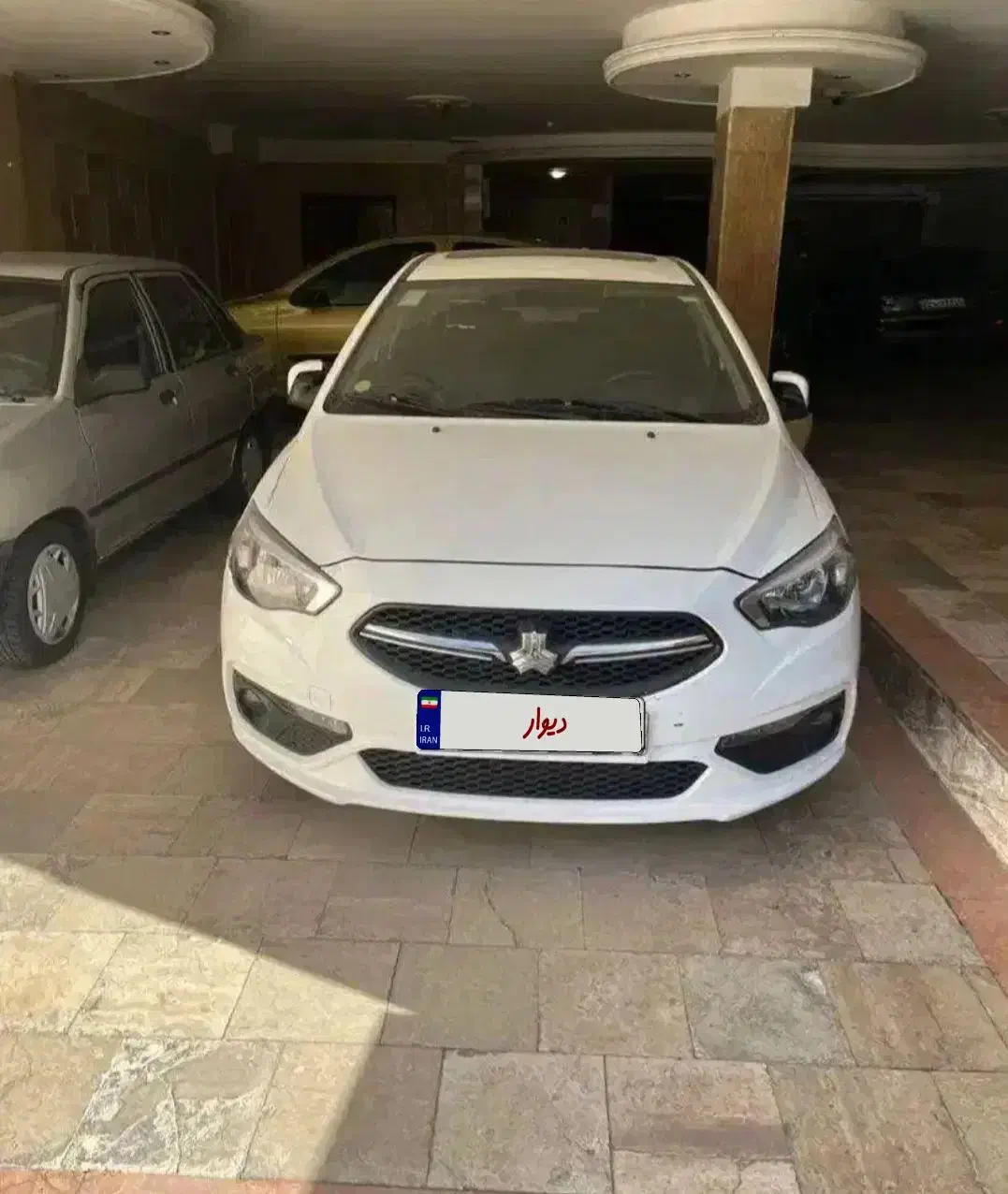 شاهین مدل ۴۰۲ صانروفدار|خودرو سواری و وانت|تبریز, |دیوار