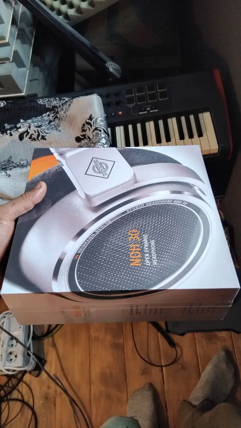 کارت صداrmeمانیتورینگhs8نویمنndh30میکروفنnt1dt770|آلات موسیقی|تهران, بازار|دیوار