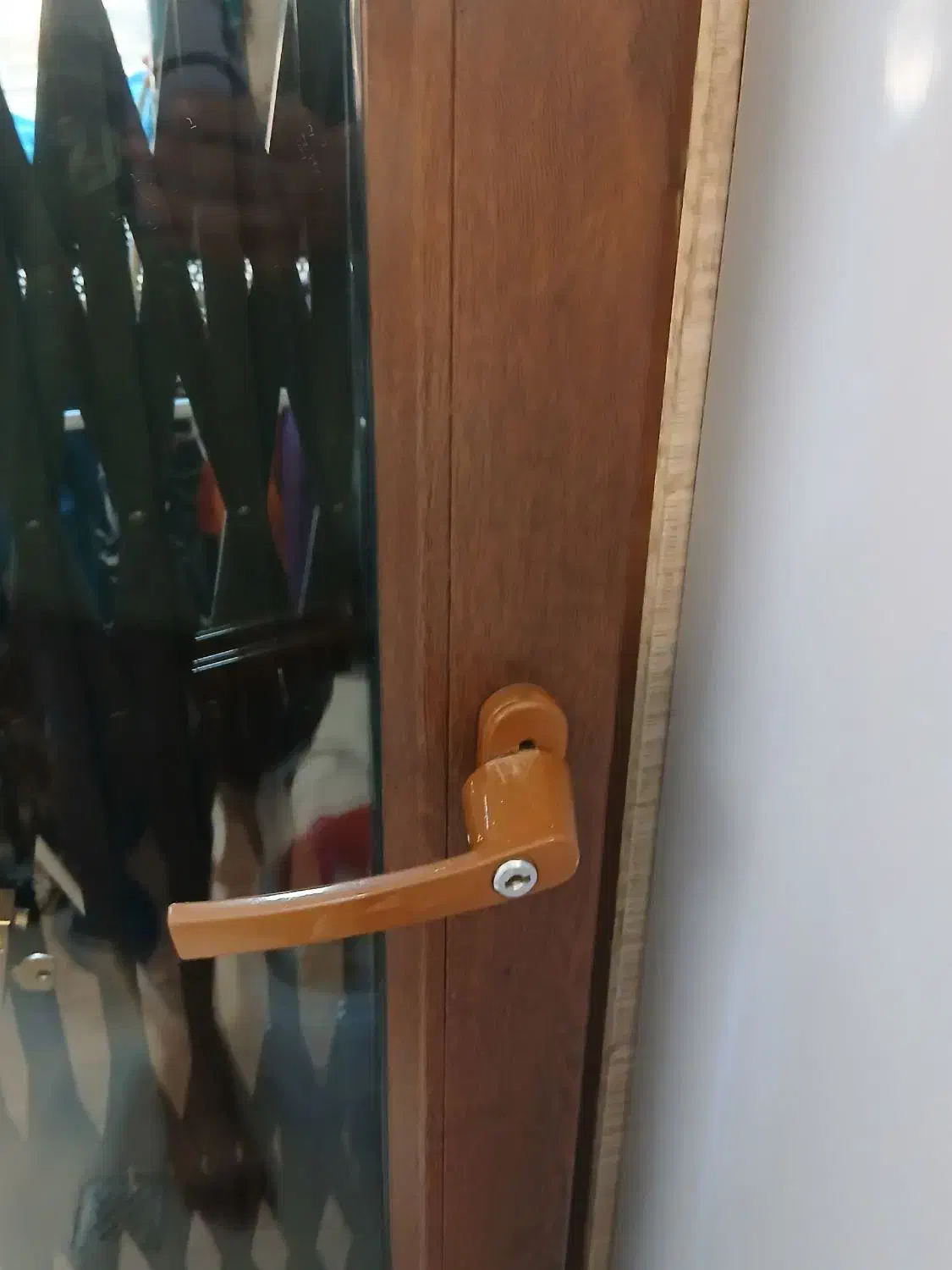 خدمات تخصصی درب و پنجره UPVC با ضمانت|خدمات پیشه و مهارت|تهران, استاد معین|دیوار