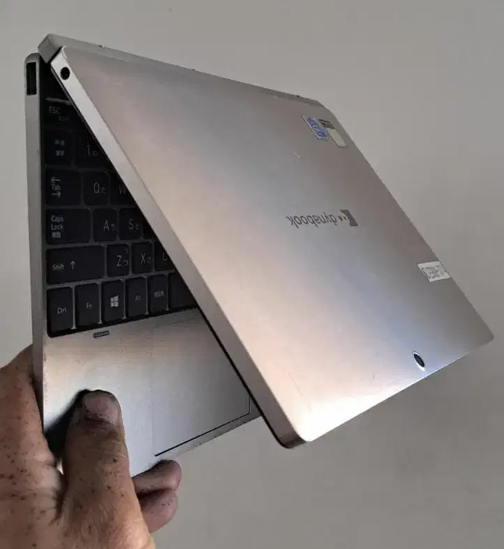 توشیبا ک70 کیبودار لمسی تبلت شو ارسالی فروشگاهی|رایانه همراه|بجنورد, |دیوار