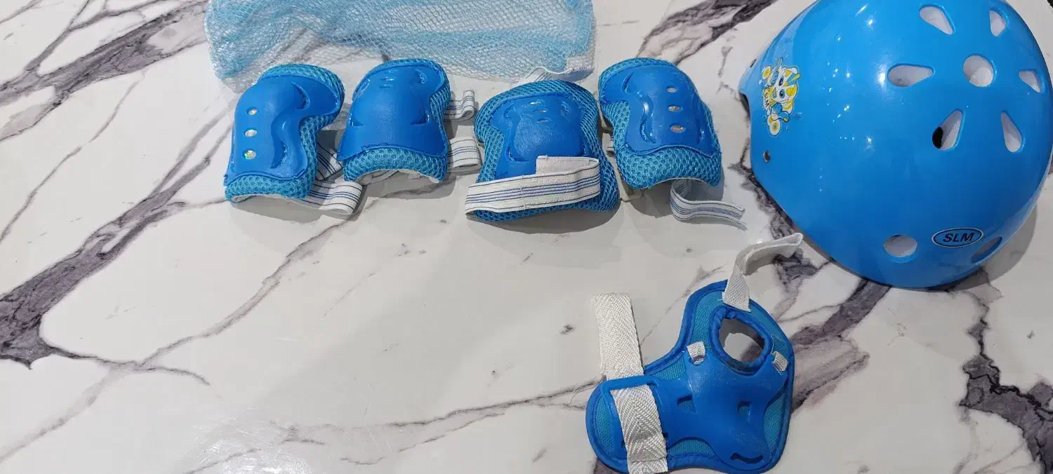 اسکیت بچگانه سالم و نو یک ماه استفاده شده|دوچرخه، اسکیت، اسکوتر|محمدشهر, همایون ویلا|دیوار