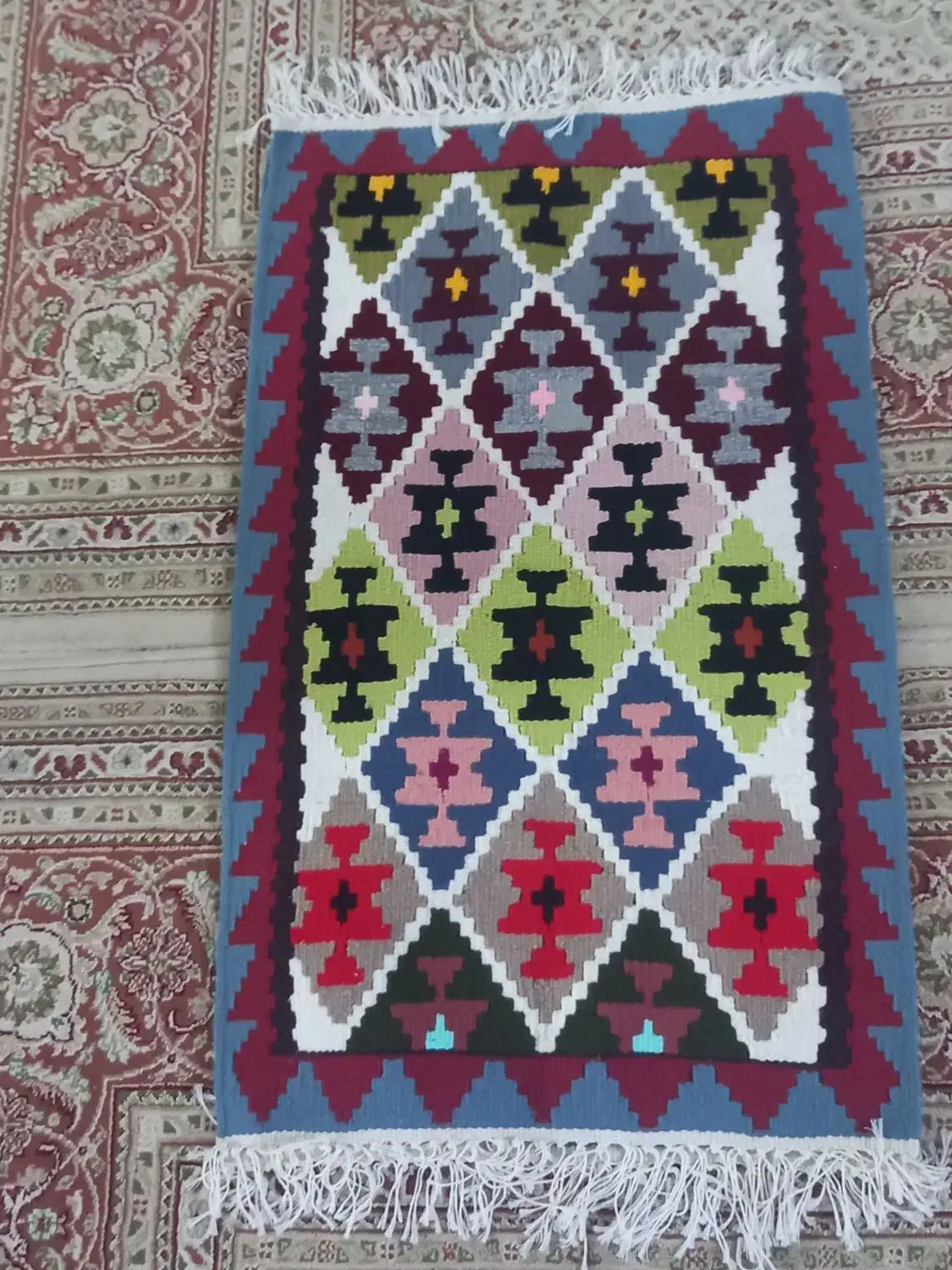 گلیم یه جفت دست بافت|گلیم، جاجیم، گبه|محمدشهر, شهرک پیام (مهرالبرز)|دیوار