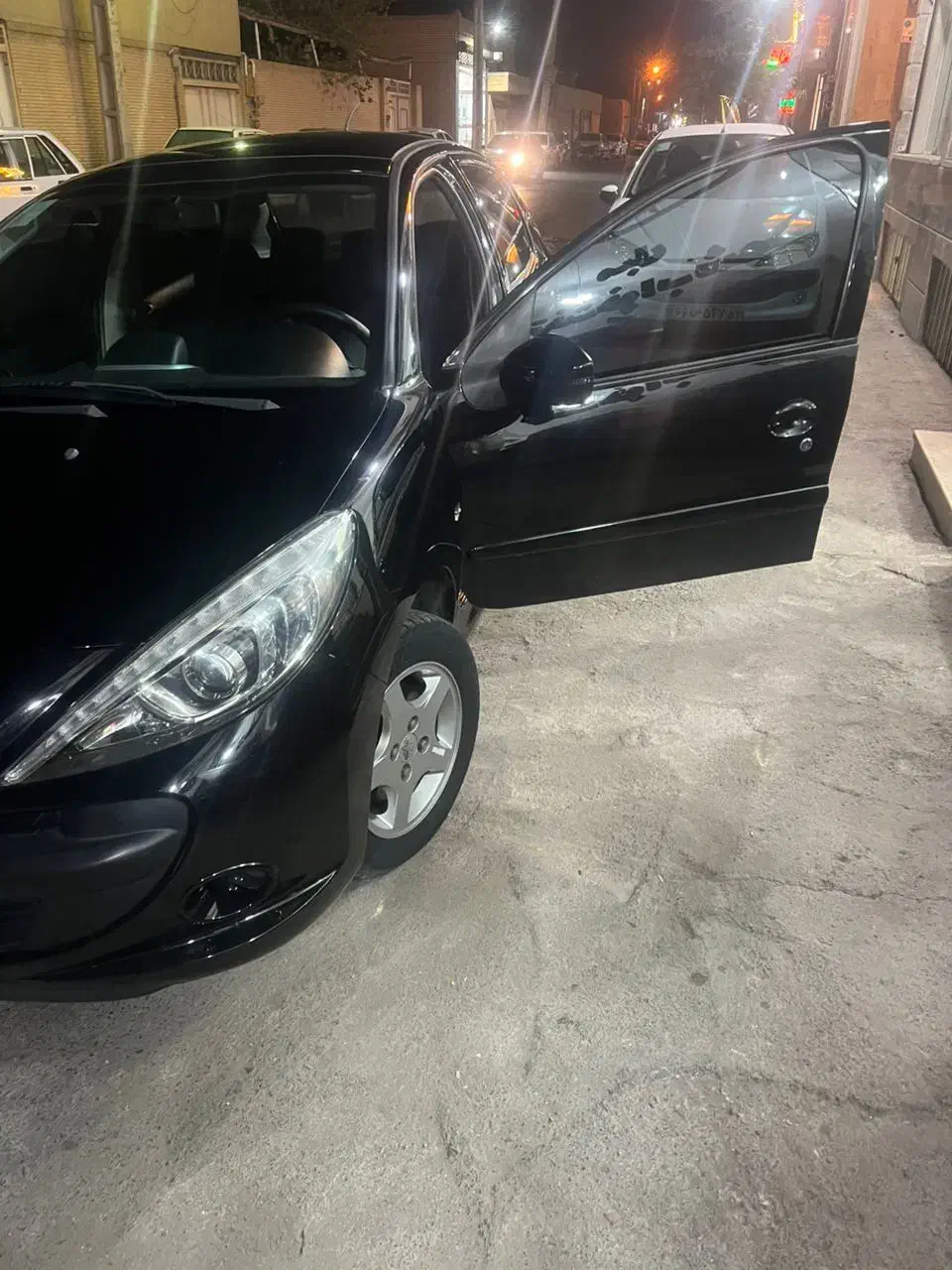 207 پاناروما مشکی فوقالعاده تمیز|خودرو سواری و وانت|یزد, |دیوار