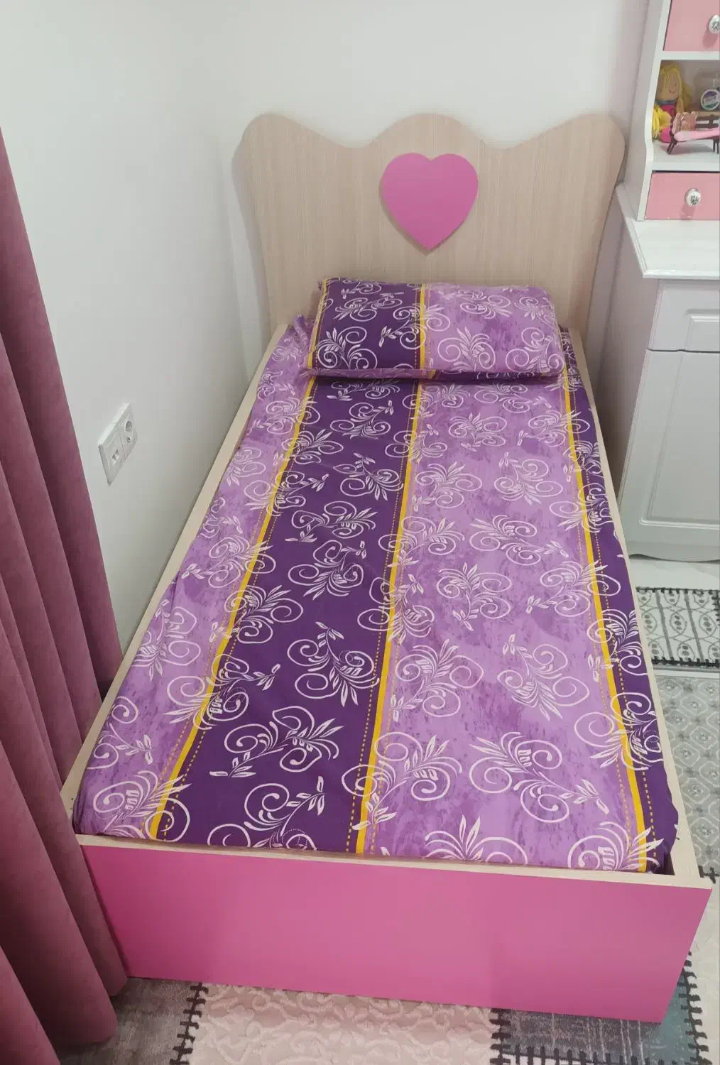 سرویس خواب نوجوان|تخت و سرویس خواب|بندر انزلی, انقلاب|دیوار