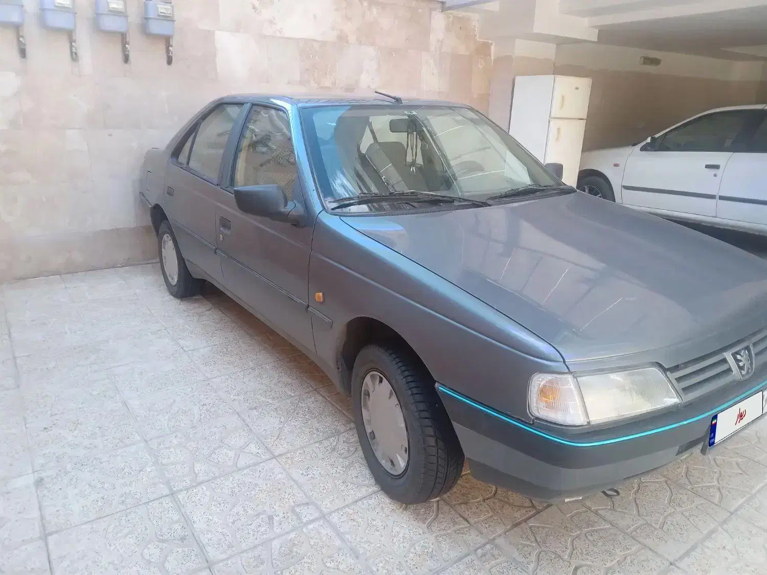 پژو۴۰۵ مدل ۹۴ دورنگ تمیز|خودرو سواری و وانت|قیدار, |دیوار