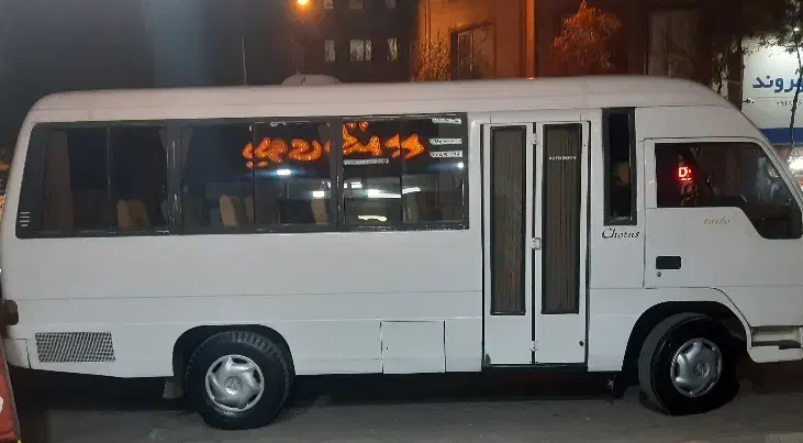 مینی بوس دربستی هیوندا و سرویس ۱۹ نفره|خدمات حمل و نقل|اراک, |دیوار