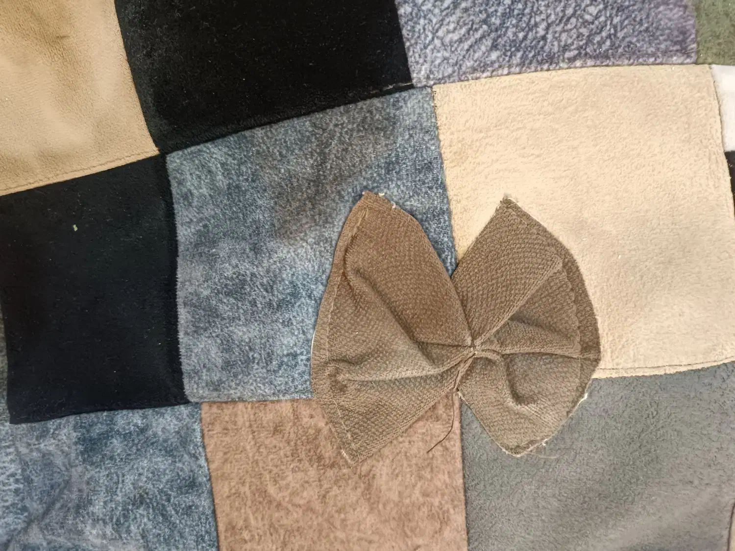 گم شدن کیف بچه ب رنگ توسی|کیف، کفش، کمربند|میناب, |دیوار