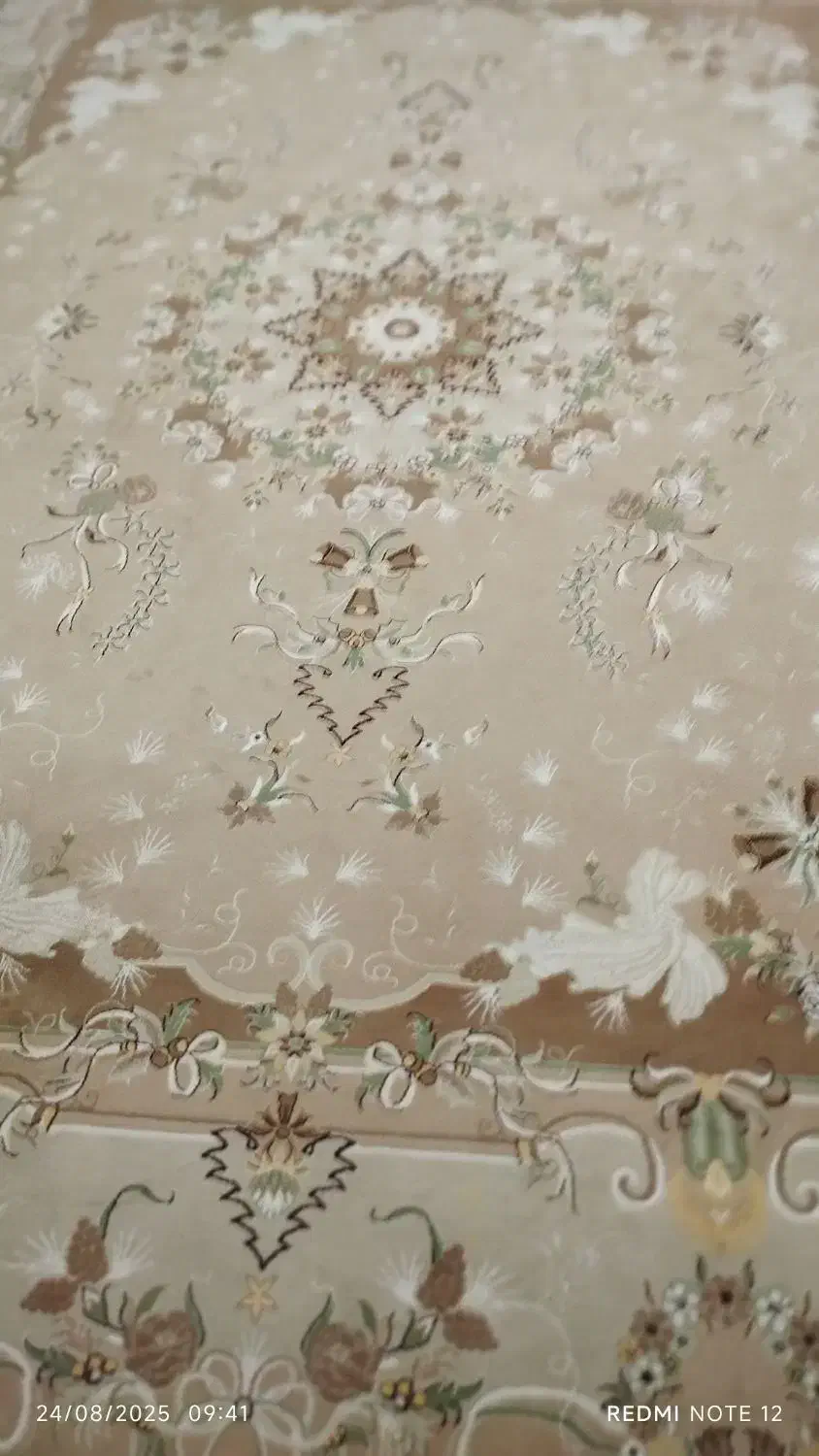 ۲ عدد فرش ۳.۴ درجه یک بدون کوچکترین عیب|فرش|بوکان, |دیوار