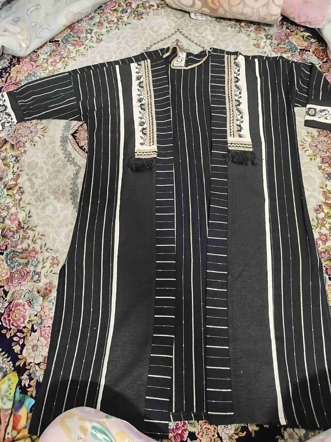 مانتوزنانه|لباس|پاکدشت, پاکدشت (مامازند)|دیوار