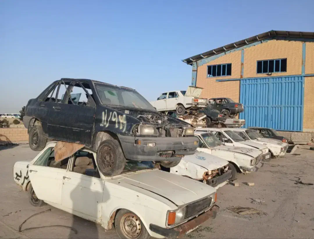 خریدار خودرو اسقاطی 70 خریداریم|خدمات موتور و ماشین|سنقر, |دیوار