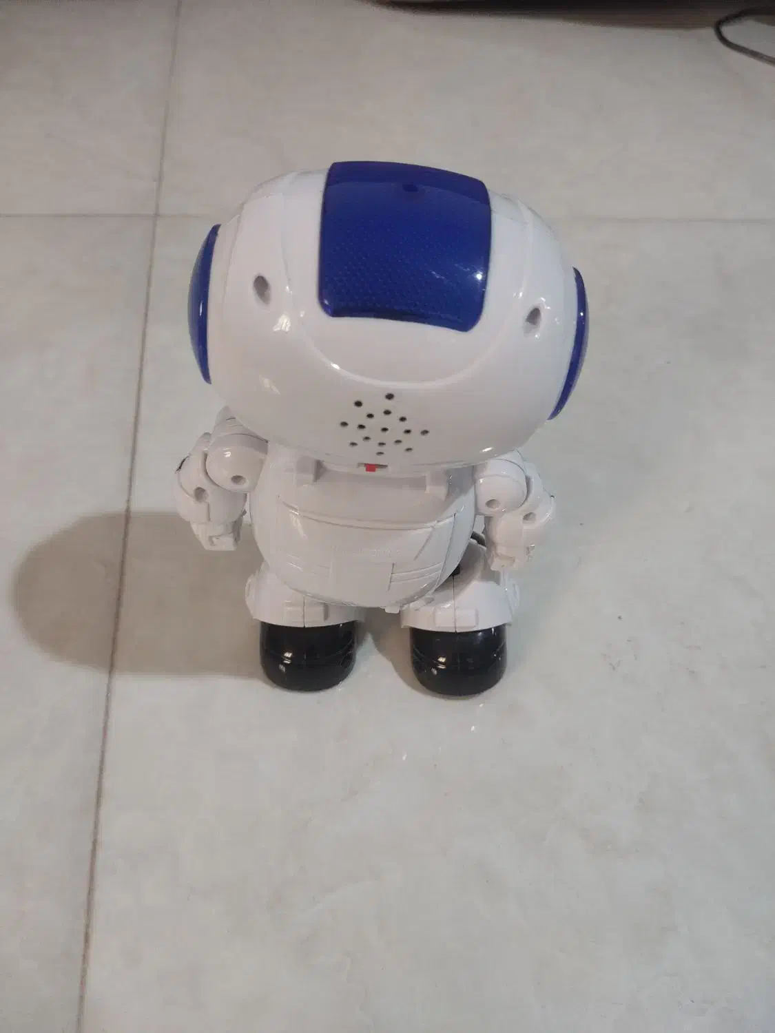 ربات موزیکال وحرکتی|اسباب‌‌بازی|کرج, شهرک سهرابیه|دیوار