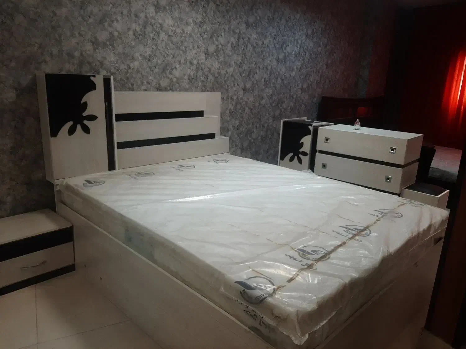 سرویس خواب|تخت و سرویس خواب|بیرجند, |دیوار