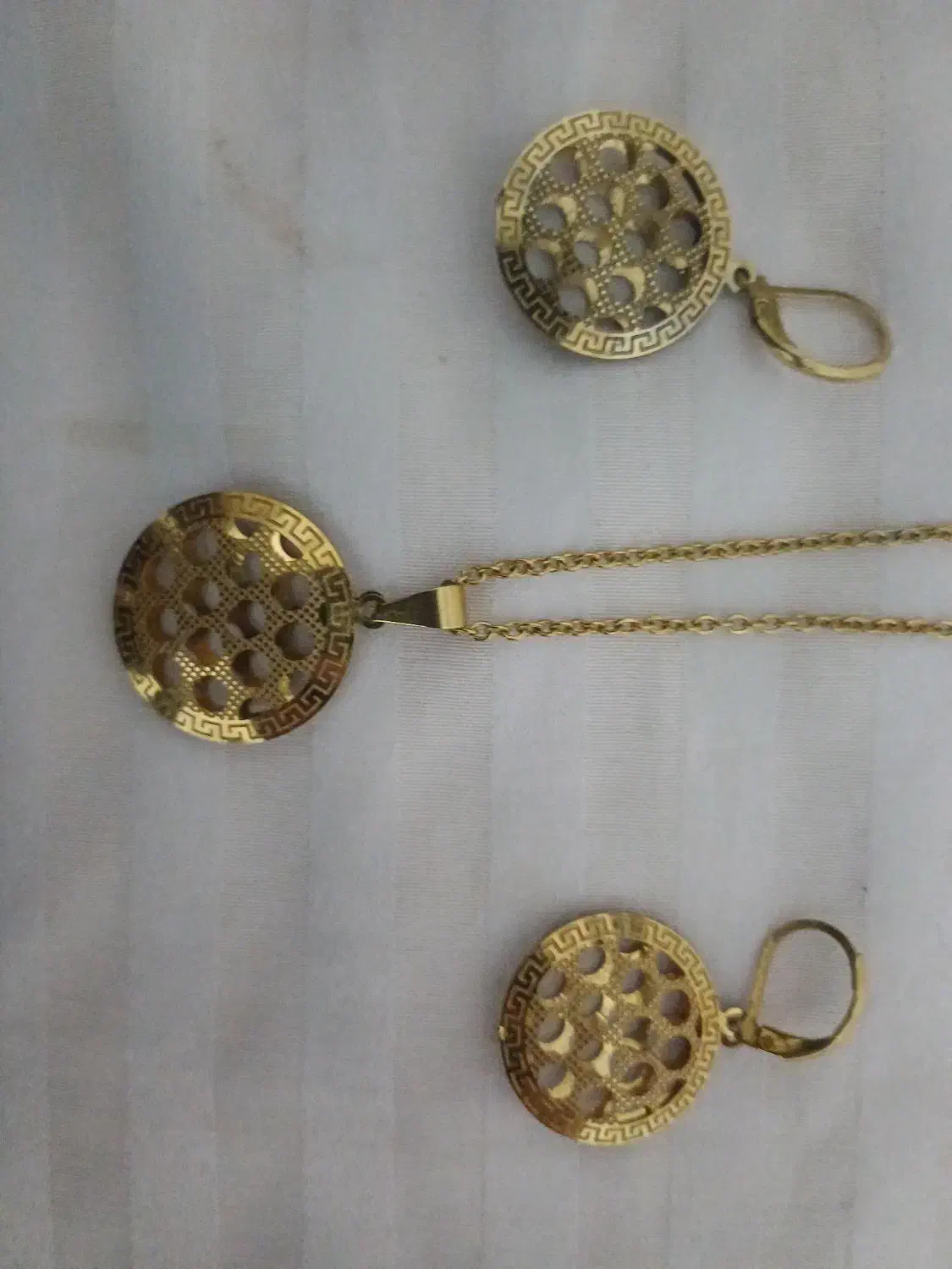 نیم ست گوشواره و گردنبند نو|بدلیجات|فومن, |دیوار