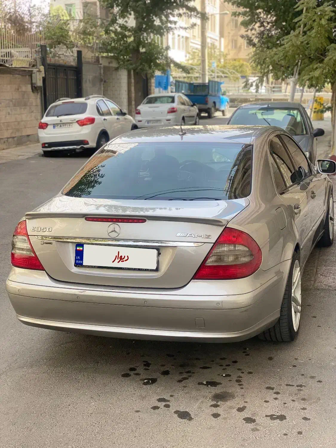 بنز E200 یه لکه رنگ مدل ۲۰۱۰|خودرو سواری و وانت|تهران, نیروی هوایی (پیروزی)|دیوار