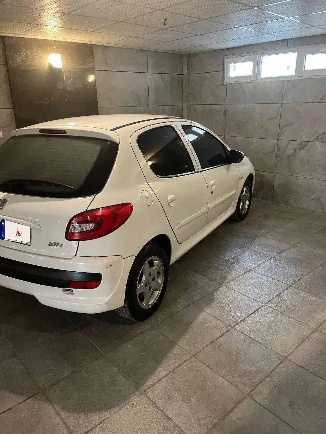 207مدل ۹۷ اتومات فابریک|خودرو سواری و وانت|شیراز, تلخ داش|دیوار