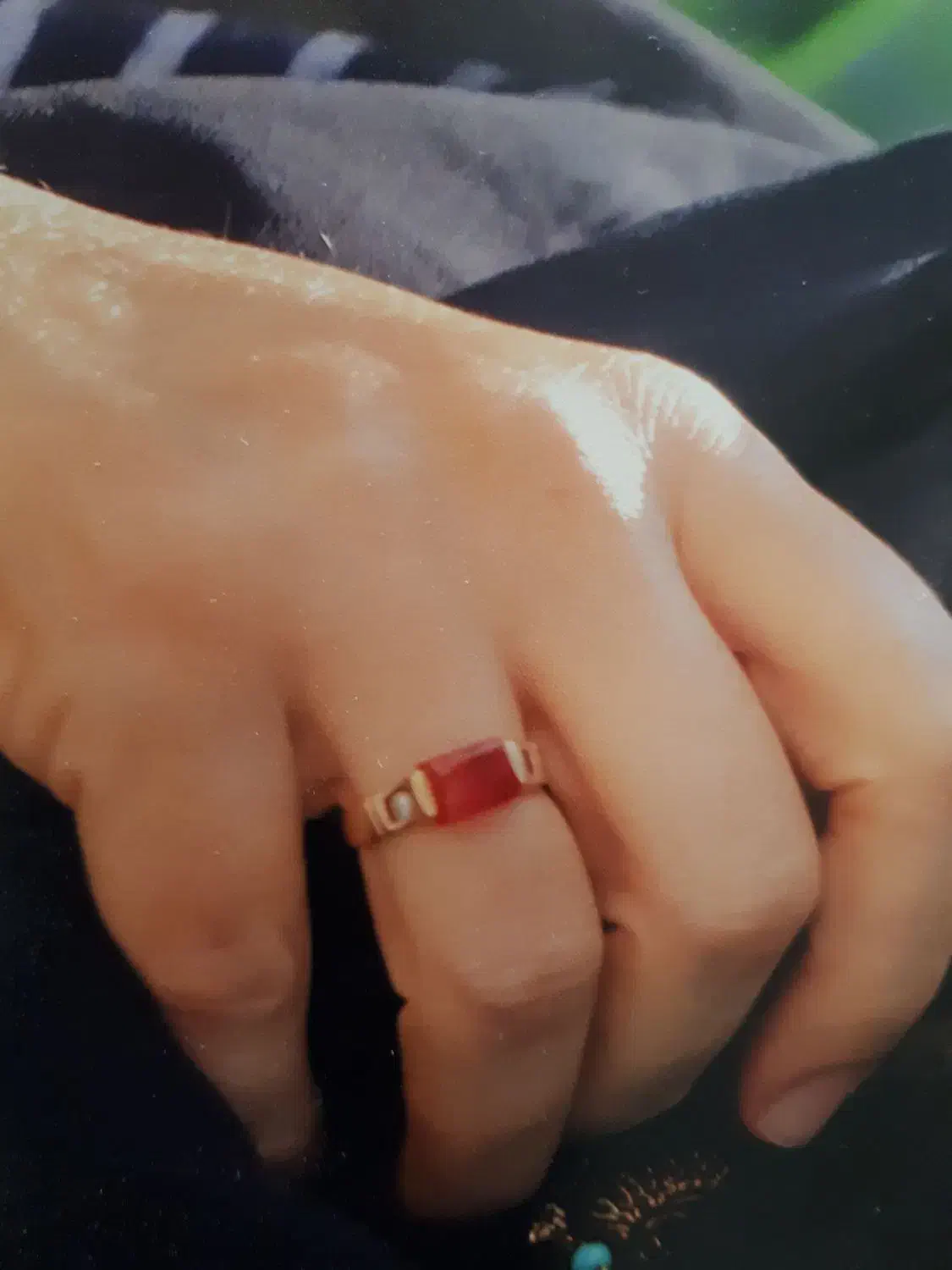 گمشده|اشیا|شیراز, ارم|دیوار