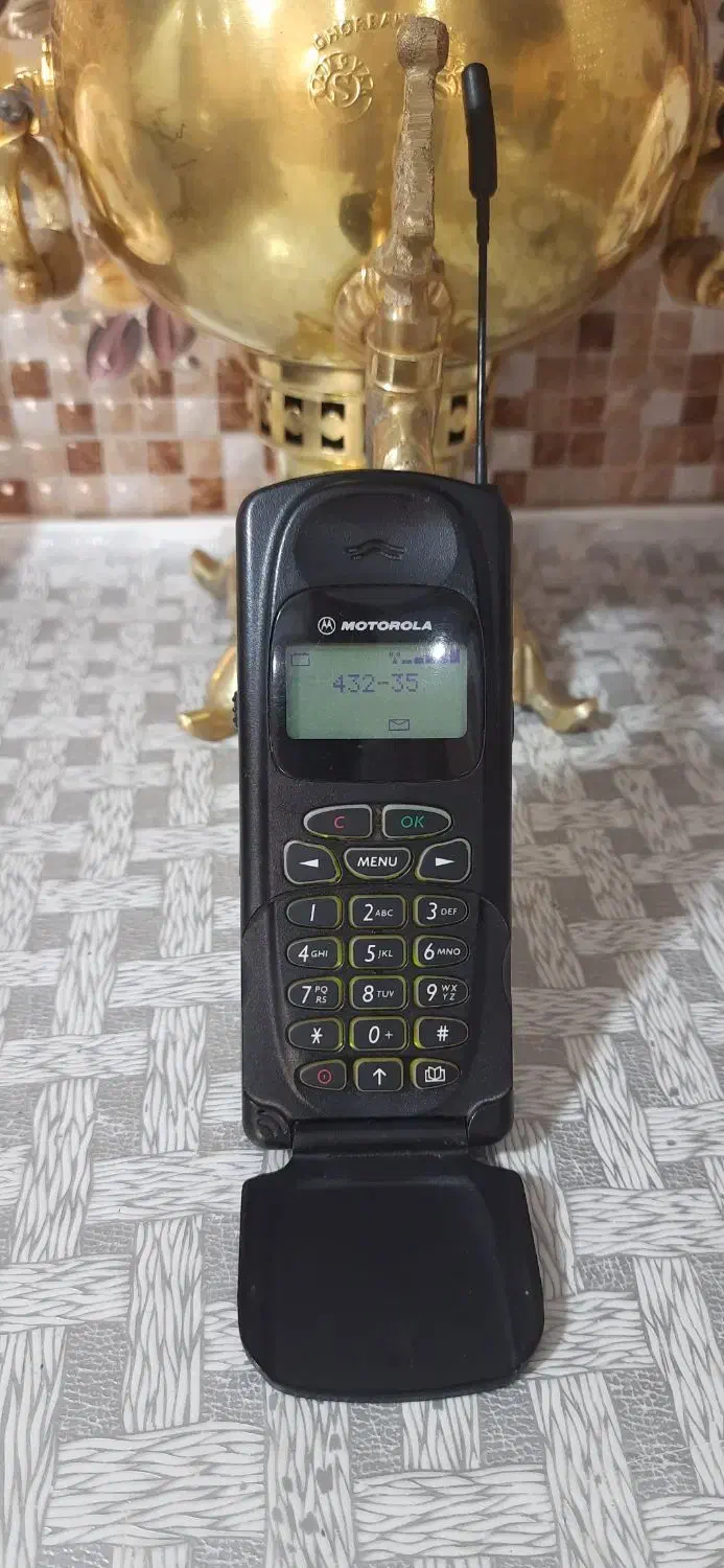 گوشی موتورولا و نوکیا E75 قدیمی آنتیک و کلکسیونی|موبایل|مشکین‌دشت, |دیوار