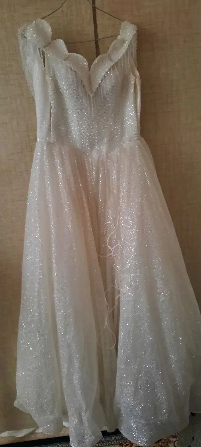 لباس عروس|لباس|حمیدیا, |دیوار