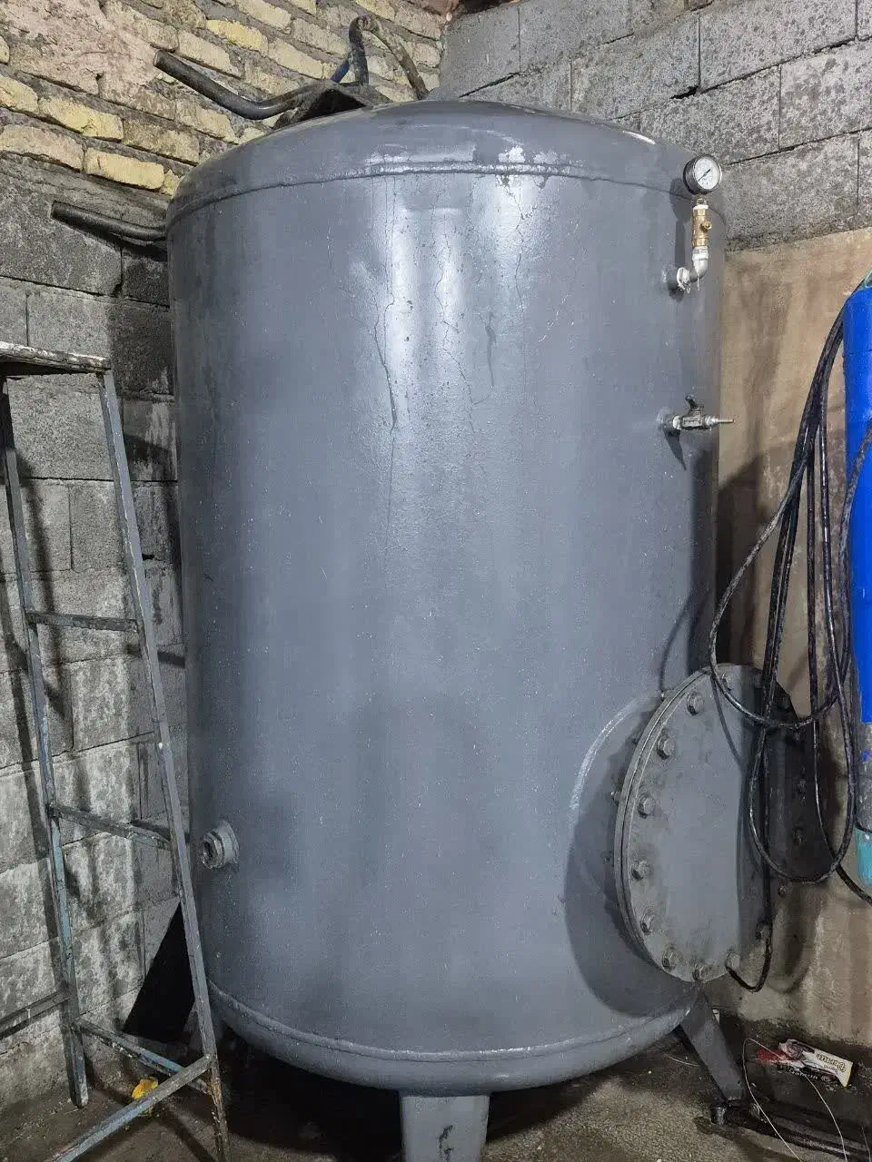 تانک باد ۳۰۰۰ لیتری|ابزارآلات|اصفهان, ارداجی|دیوار