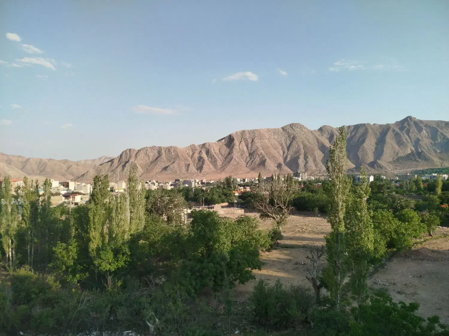 اجاره روزانه آپارتمان (سوییت)شهمیرزاد|اجارهٔ کوتاهمدت آپارتمان و سوئیت|شهمیرزاد, |دیوار