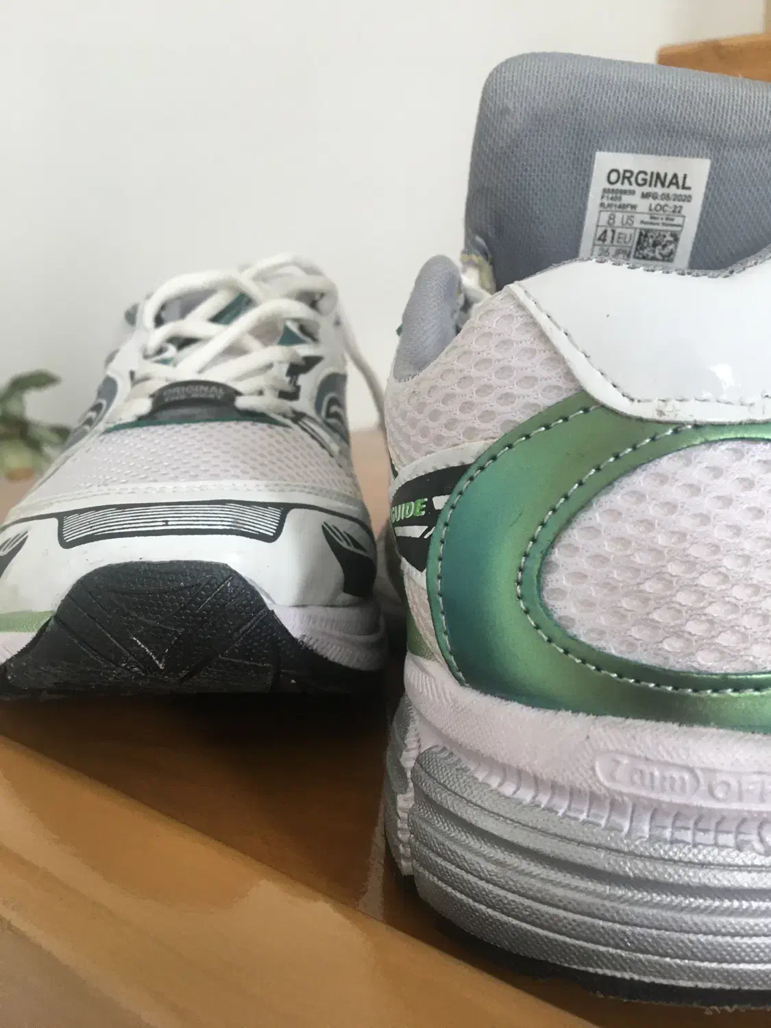 کتونی نرم و راحت|کیف، کفش، کمربند|لاهیجان, گلستان|دیوار