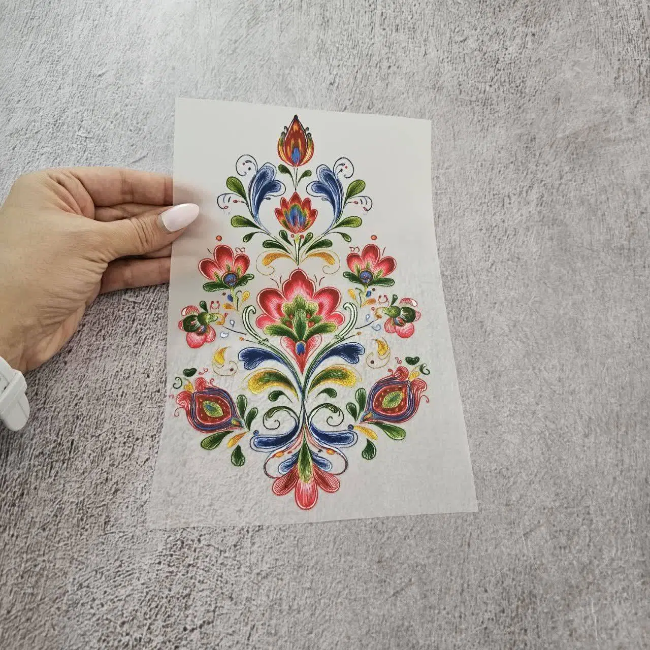 گل لاله|گل و گیاه طبیعی|شیراز, سینما سعدی|دیوار