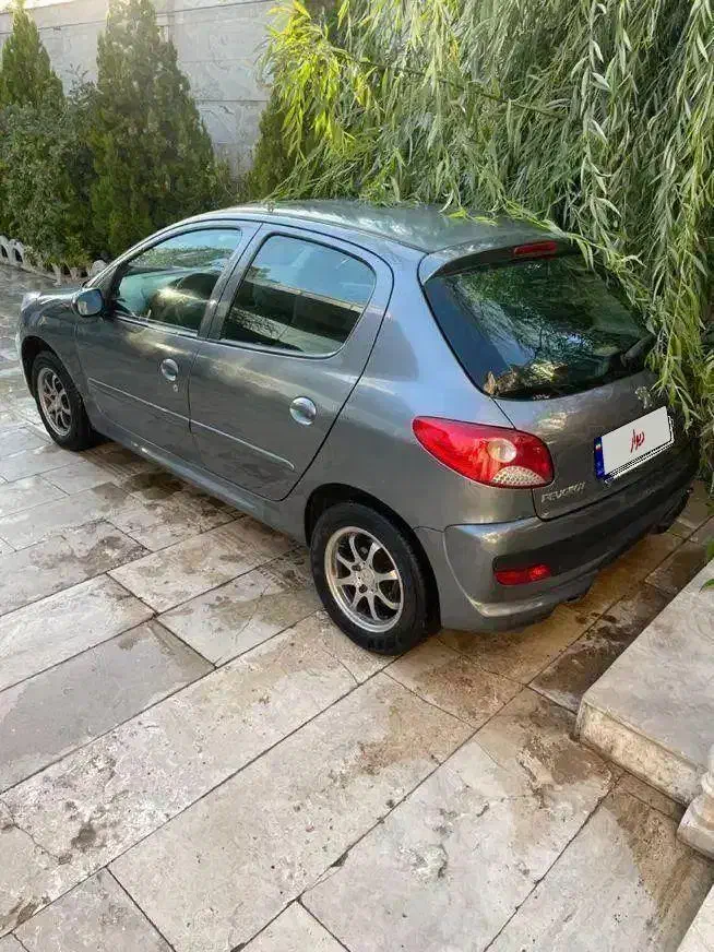 ۲۰۷مدل ۸۹تمیز بدون رنگ فابریک دارای سیستم صوتی|خودرو سواری و وانت|تبریز, |دیوار