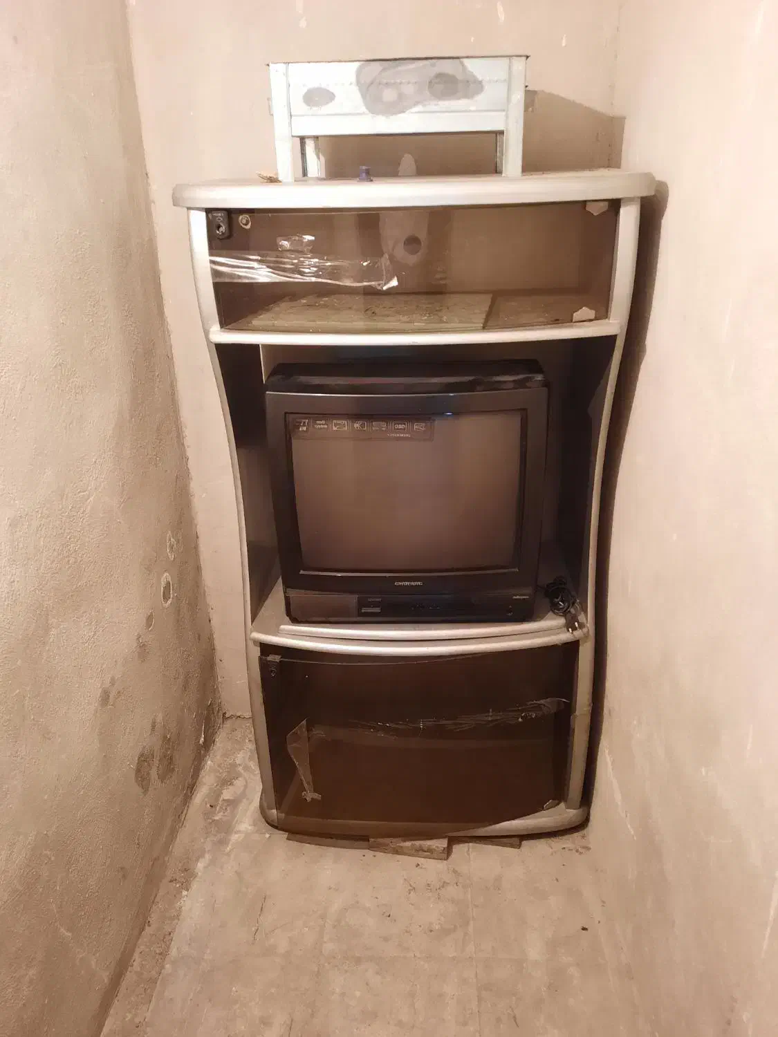 تلویزیون۲۱اینج پارس گراندیک اصل ژاپن با دکور|تلویزیون و پروژکتور|تهران, بهداشت|دیوار