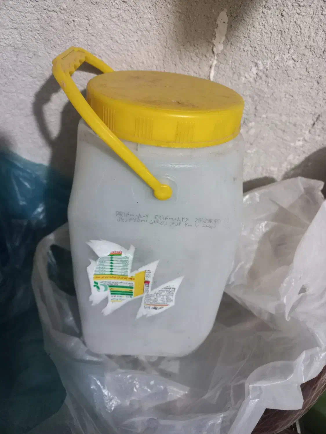 دبه|ظروف نگهدارنده، پلاستیکی، یک‌بارمصرف|قزوین, |دیوار