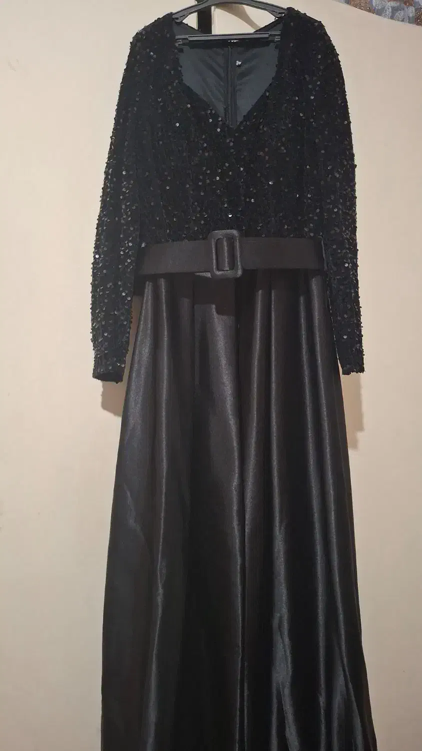 لباس مجلسی|لباس|فردیس, قریشی|دیوار